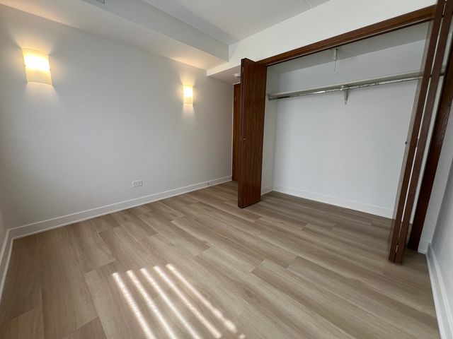 2416 W Foster Avenue 1N, Chicago, IL 60625