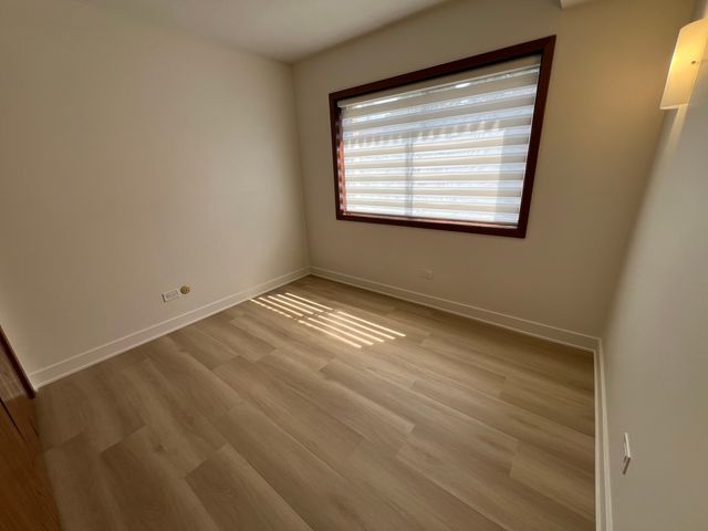 2416 W Foster Avenue 1N, Chicago, IL 60625