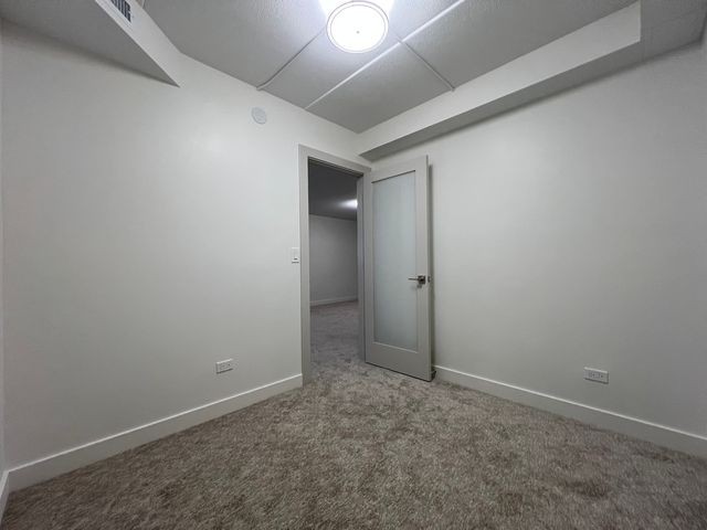 2416 W Foster Avenue 1N, Chicago, IL 60625