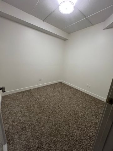2416 W Foster Avenue 1N, Chicago, IL 60625