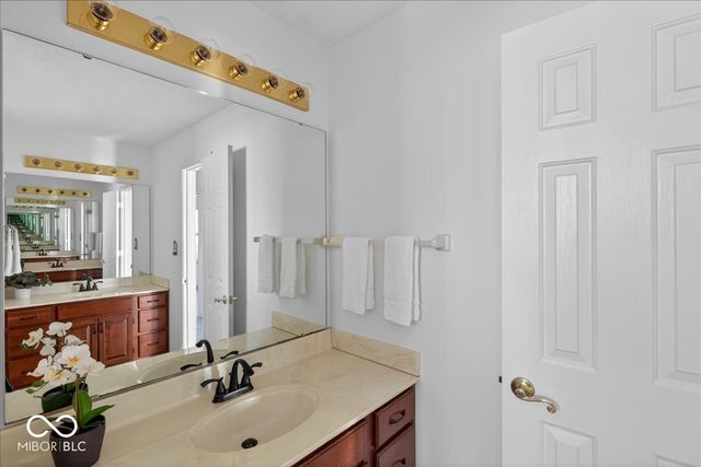 5657 Rundle Court, Indianapolis, IN 46220