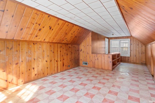 1419 Johnson Street, South Bend, IN 46628