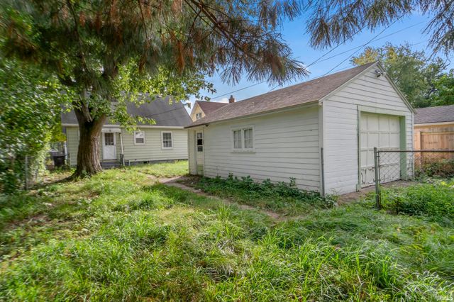 1419 Johnson Street, South Bend, IN 46628