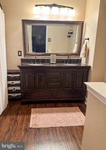 35 CONCORD BLVD, Sicklerville, NJ 08081