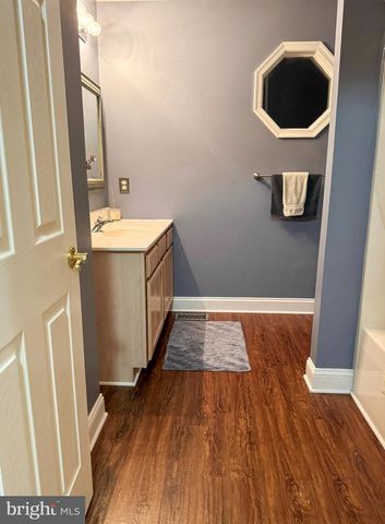 35 CONCORD BLVD, Sicklerville, NJ 08081