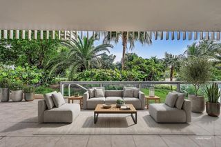 2 Grove Isle Dr B205, Miami, FL 33133
