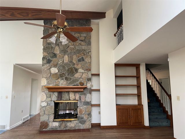 4254 PRESTWICK Drive, Erie, PA 16506