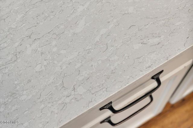 1124 Glenmeadow Court, Niskayuna, NY 12309