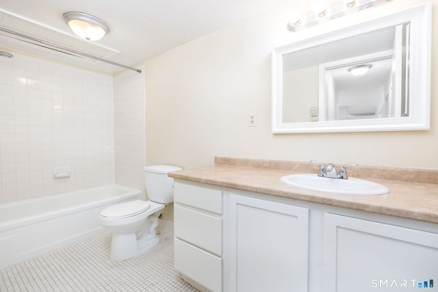 83 Candlewood Drive 83, South Windsor, CT 06074