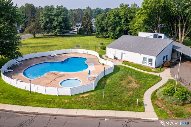 83 Candlewood Drive 83, South Windsor, CT 06074