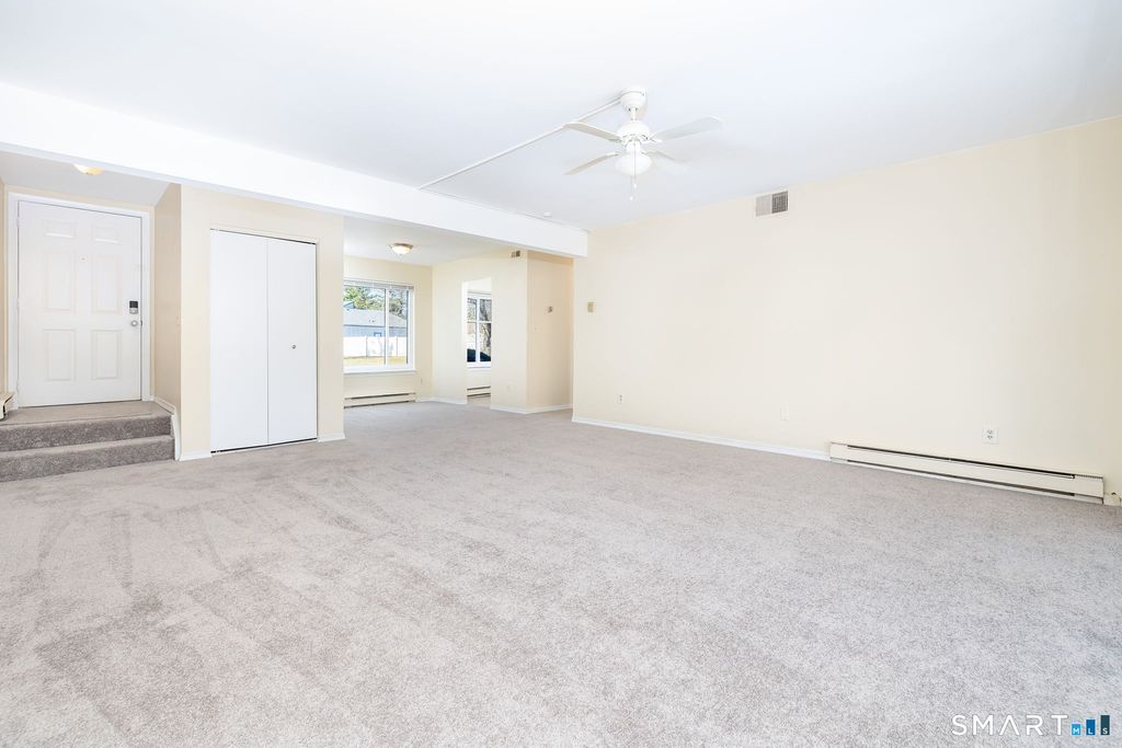 83 Candlewood Drive 83, South Windsor, CT 06074