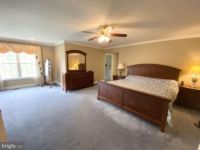 2069 SAINT ANDREWS DR, Berwyn, PA 19312