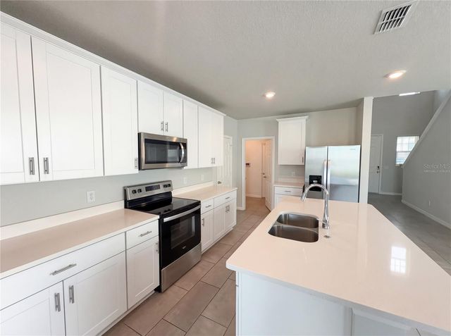 3092 BELLA VISTA DRIVE, Davenport, FL 33897