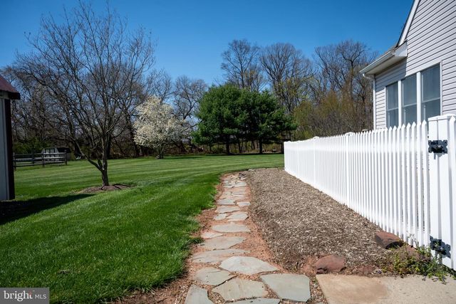 133 GREENWOOD AVE, Collegeville, PA 19426