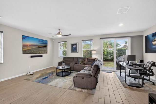 1700 Lindley Street, Mangonia Park, FL 33407