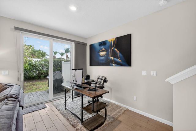 1700 Lindley Street, Mangonia Park, FL 33407