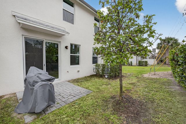 1700 Lindley Street, Mangonia Park, FL 33407