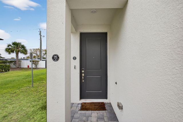 1700 Lindley Street, Mangonia Park, FL 33407