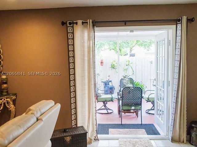9036 SW 148th Ct, Miami, FL 33196