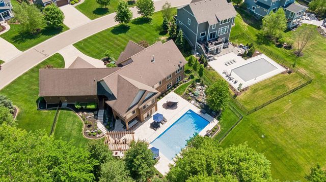 5628 Garden Drive, Woodbury, MN 55129