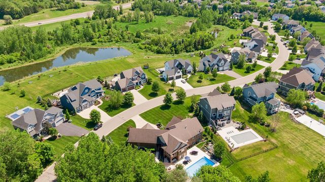 5628 Garden Drive, Woodbury, MN 55129