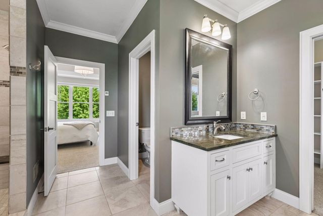 5628 Garden Drive, Woodbury, MN 55129