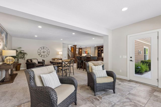 5628 Garden Drive, Woodbury, MN 55129