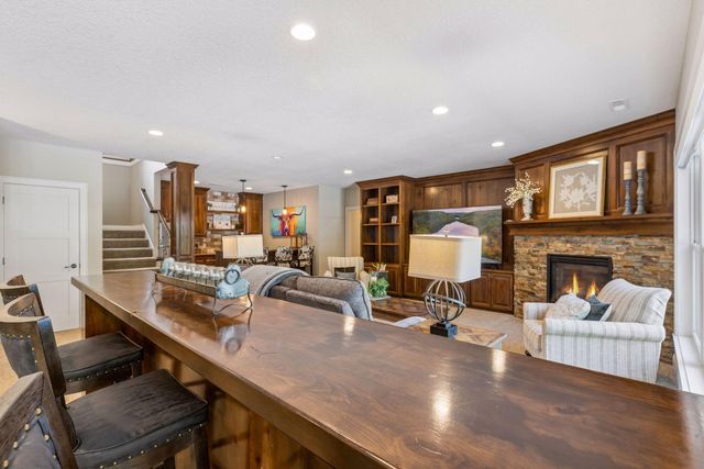 5628 Garden Drive, Woodbury, MN 55129