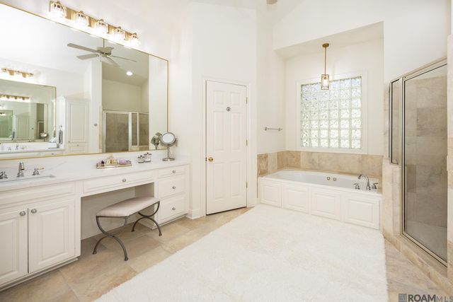 17636 Heritage Estates Dr, Saint George, LA 70810