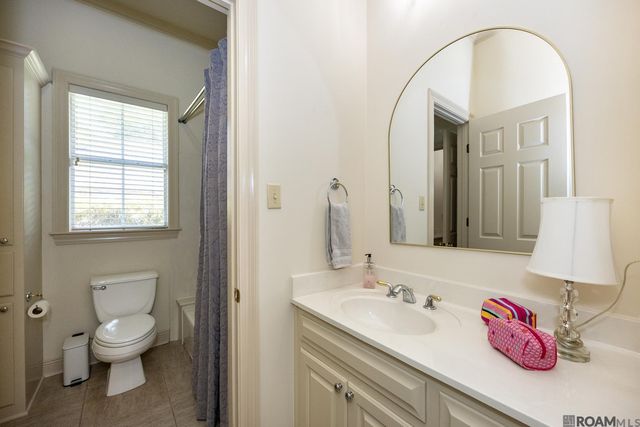 17636 Heritage Estates Dr, Saint George, LA 70810