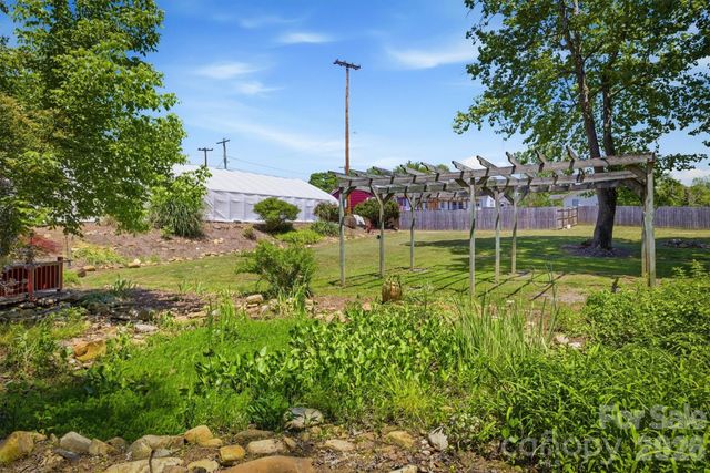 905 Carbon City Road, Morganton, NC 28655
