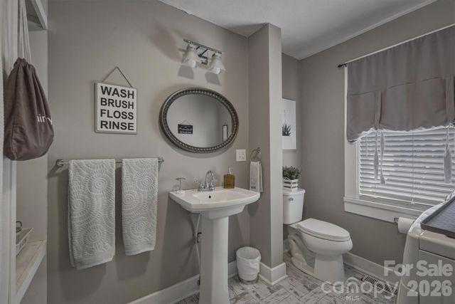 905 Carbon City Road, Morganton, NC 28655