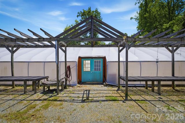 905 Carbon City Road, Morganton, NC 28655