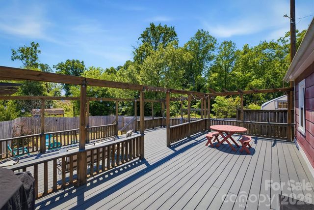 905 Carbon City Road, Morganton, NC 28655