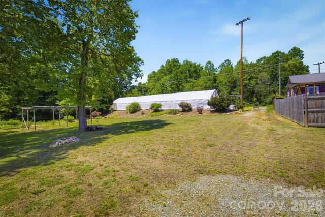 905 Carbon City Road, Morganton, NC 28655