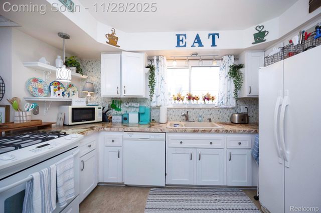 10440 Michael Street, Taylor, MI 48180