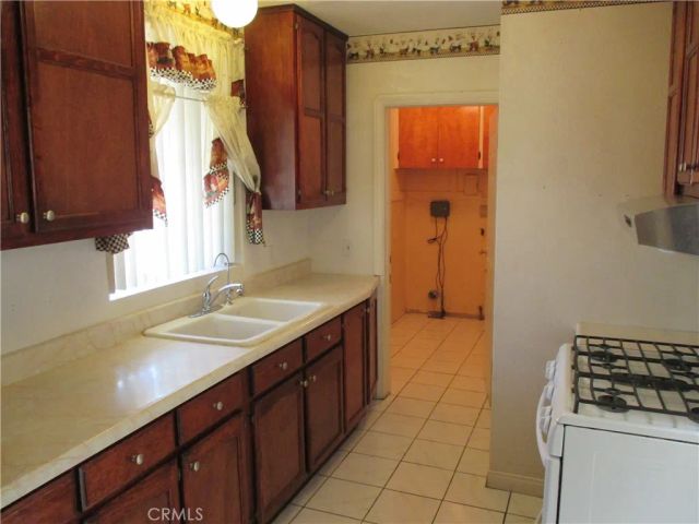 3511 California Street, Huntington Park, CA 90255
