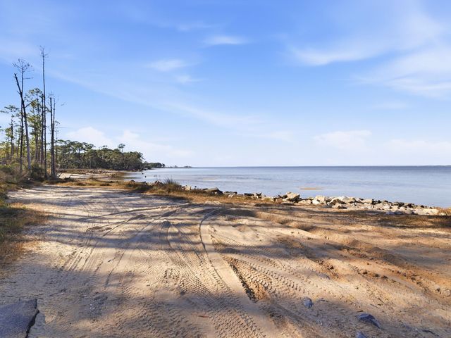 13 Gustaf Drive, Santa Rosa Beach, FL 32459