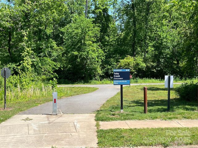 412 Nathaniel Way BRX0052, Charlotte, NC 28213