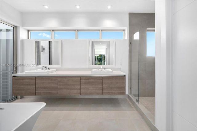 16720 N Botaniko Dr N, Weston, FL 33326