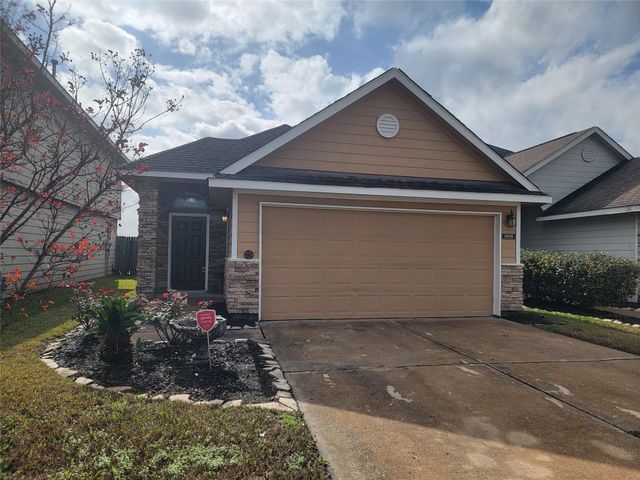 8935 Windfern Trace Drive, Houston, TX 77064