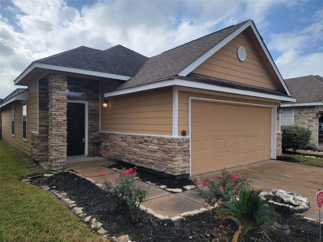 8935 Windfern Trace Drive, Houston, TX 77064