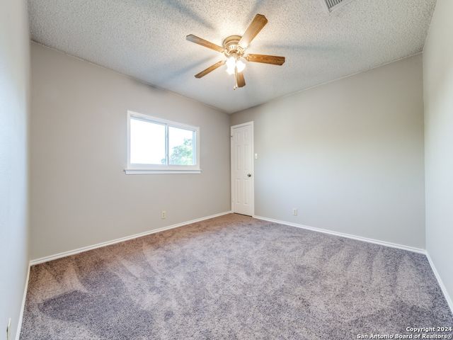 12127 BRANDING PT, Helotes, TX 78023