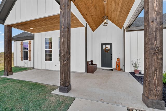 332 Jonny Boy Way, Springtown, TX 76082