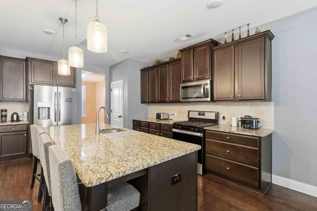 918 Olivia Drive, Snellville, GA 30039