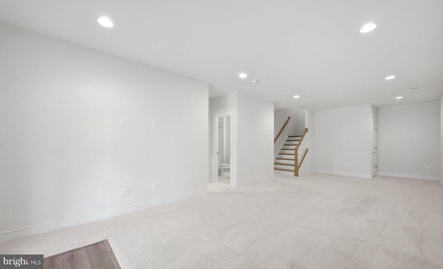 120 CHOKE CHERRY CT, Lake Frederick, VA 22630