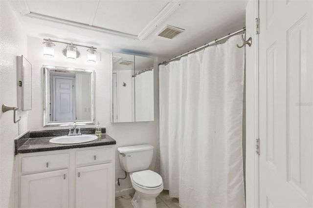 415 LAKEPOINTE DRIVE 103, Altamonte Springs, FL 32701