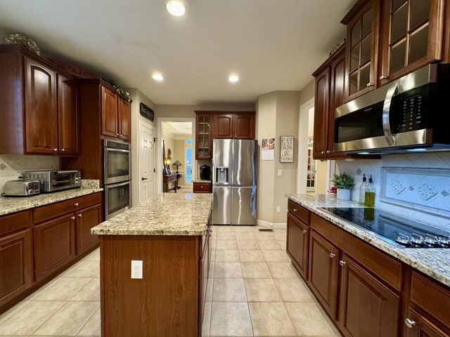 10664 Turcotte Court, Union, KY 41091