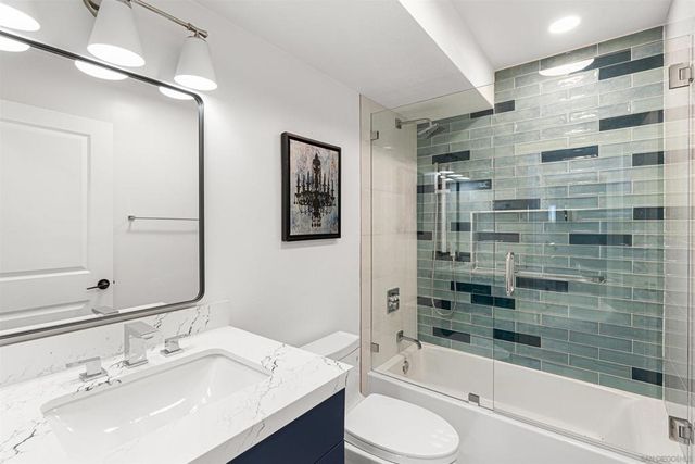 8308 Regents Rd 1F, San Diego, CA 92122