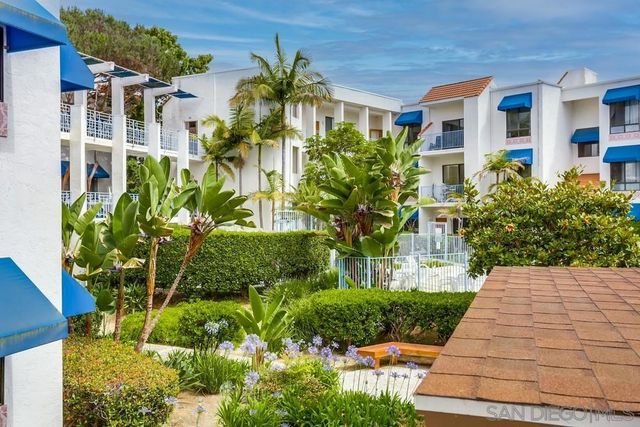 8308 Regents Rd 1F, San Diego, CA 92122